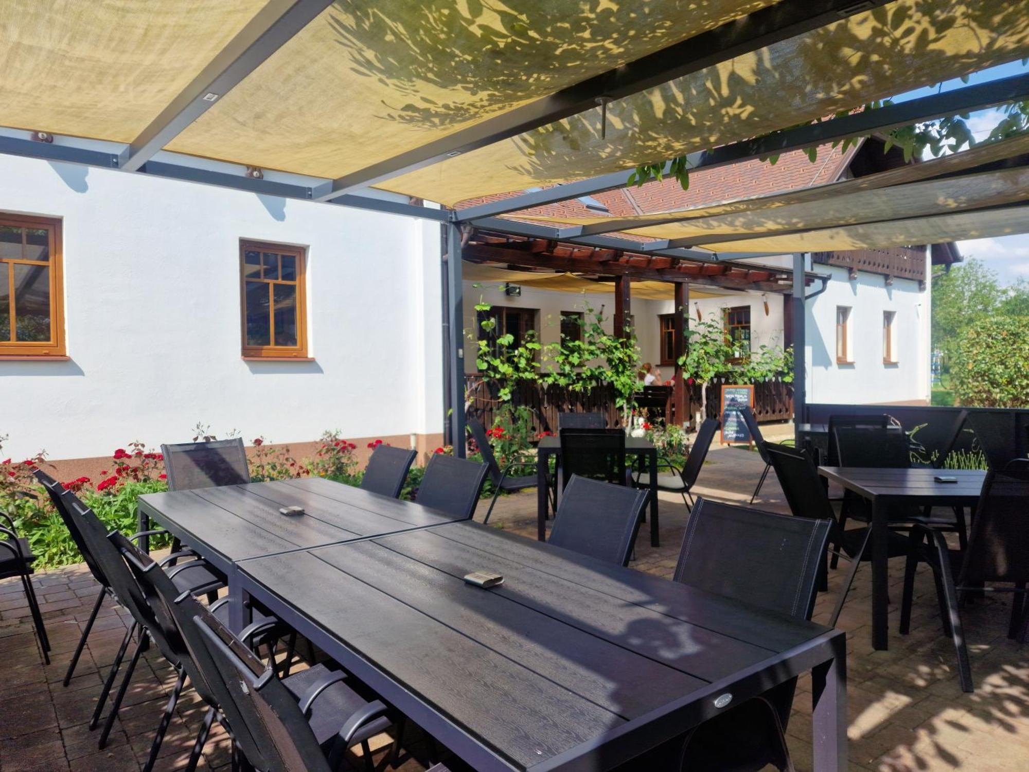Pri Storklji Hotel Moravske Toplice Luaran gambar